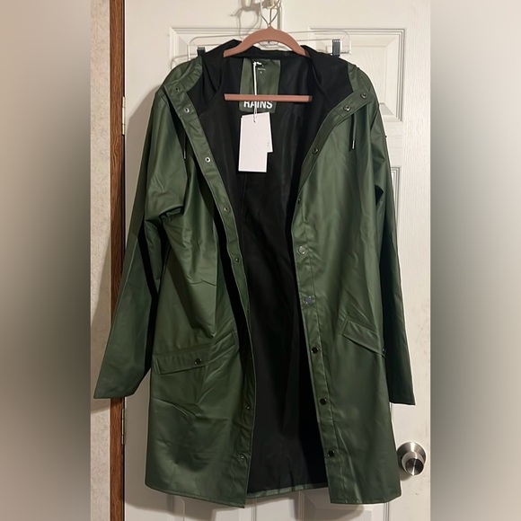 Rains Other - RAINS Long Rain Jacket Raincoat Evergreen Mens L/Women’s XL Waterproof NWT